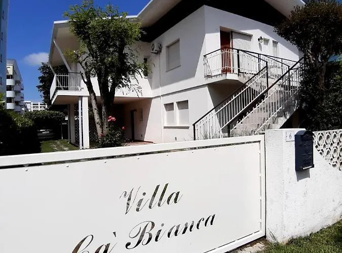 Villa Ca\'Bianca